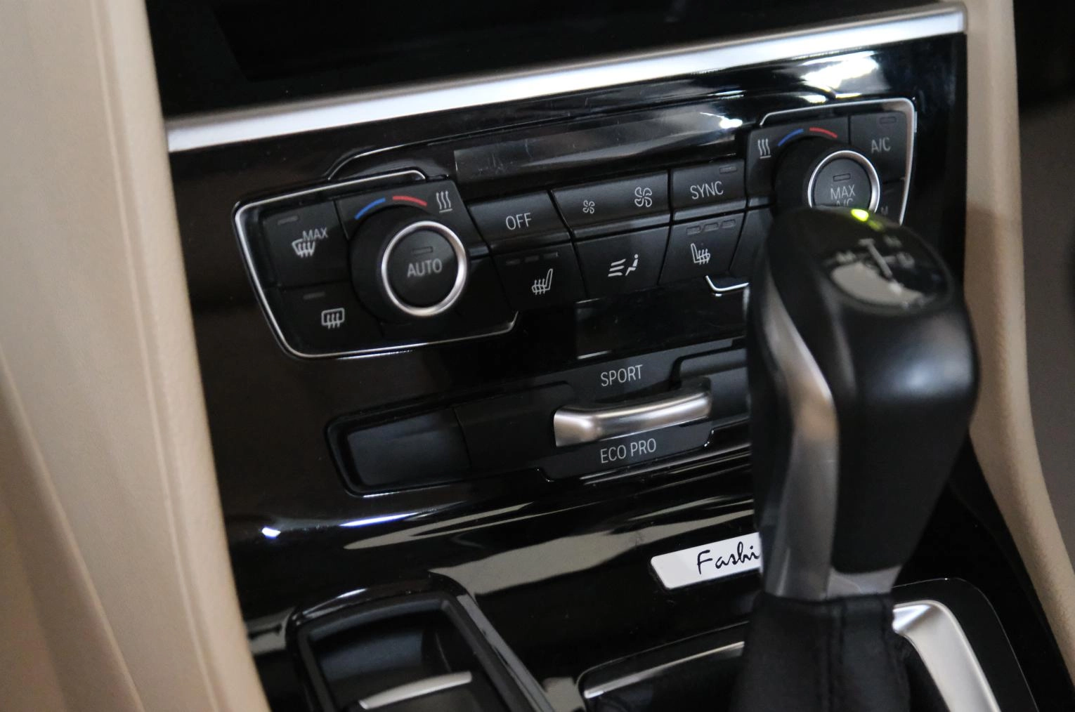 BMW 2 серия Active Tourer 16 из 24