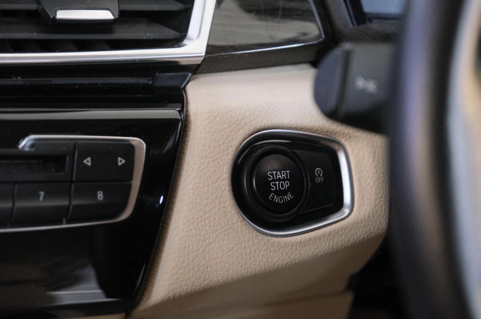 BMW 2 серия Active Tourer 12 из 24