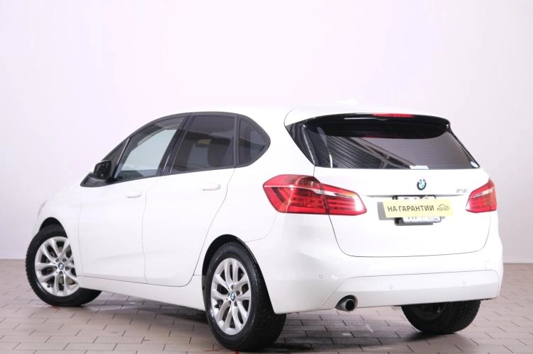 BMW 2 серия Active Tourer 4 из 6