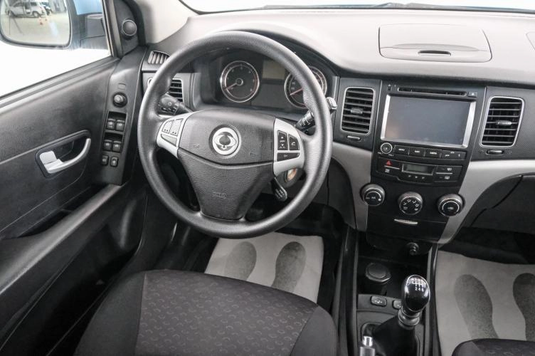 SsangYong Actyon 9 из 22
