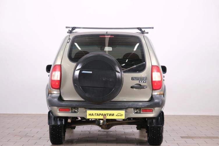 Chevrolet Niva 5 из 6