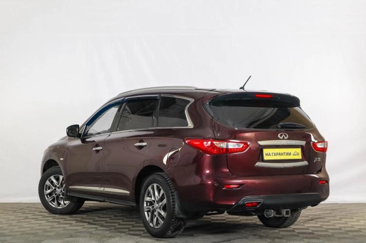 Infiniti JX 4 из 6