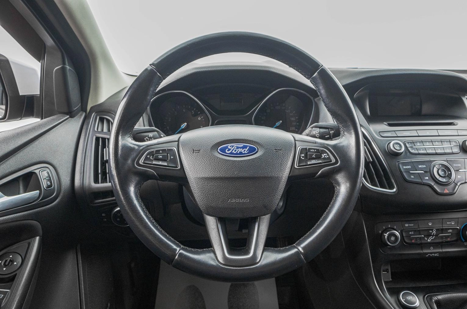 Ford Focus 14 из 26