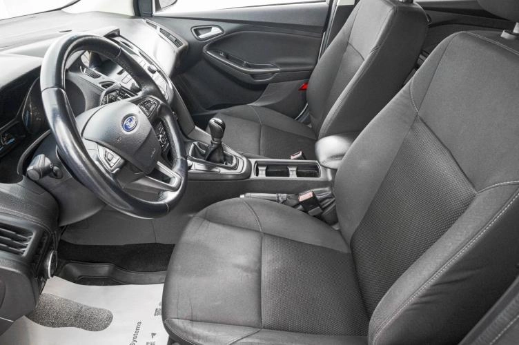 Ford Focus 11 из 26