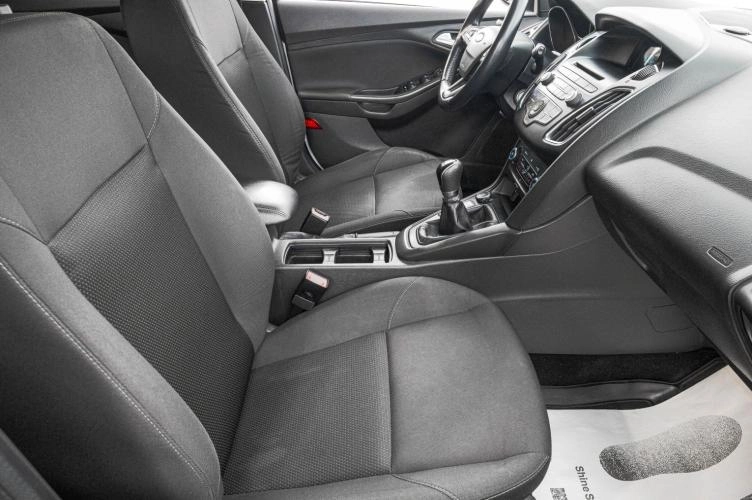 Ford Focus 23 из 26