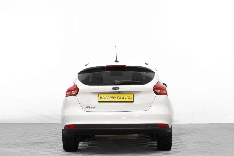 Ford Focus 5 из 6