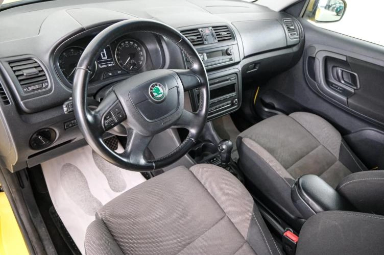Skoda Fabia 8 из 20