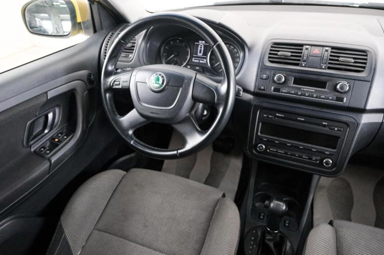 Skoda Fabia 9 из 20