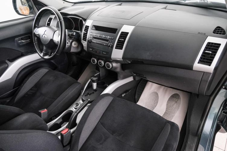 Mitsubishi Outlander 12 из 21