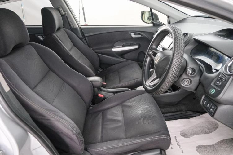 Honda Insight 7 из 20