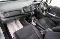 Honda Insight 12 из 20