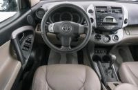 Toyota RAV4 14 из 22