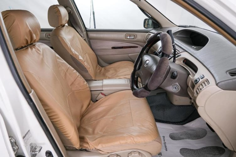 Toyota Vista 7 из 19