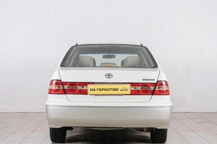 Toyota Vista 5 из 19