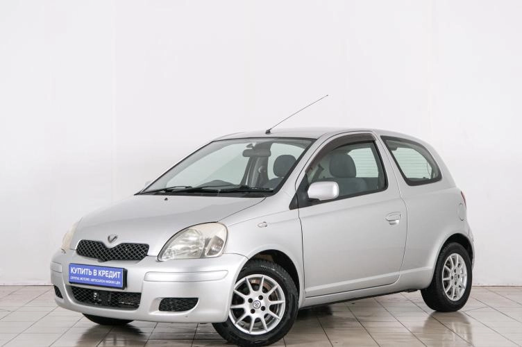 Toyota Vitz 3 из 21