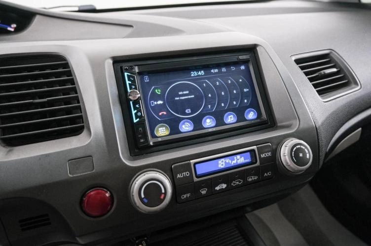 Honda Civic 15 из 21