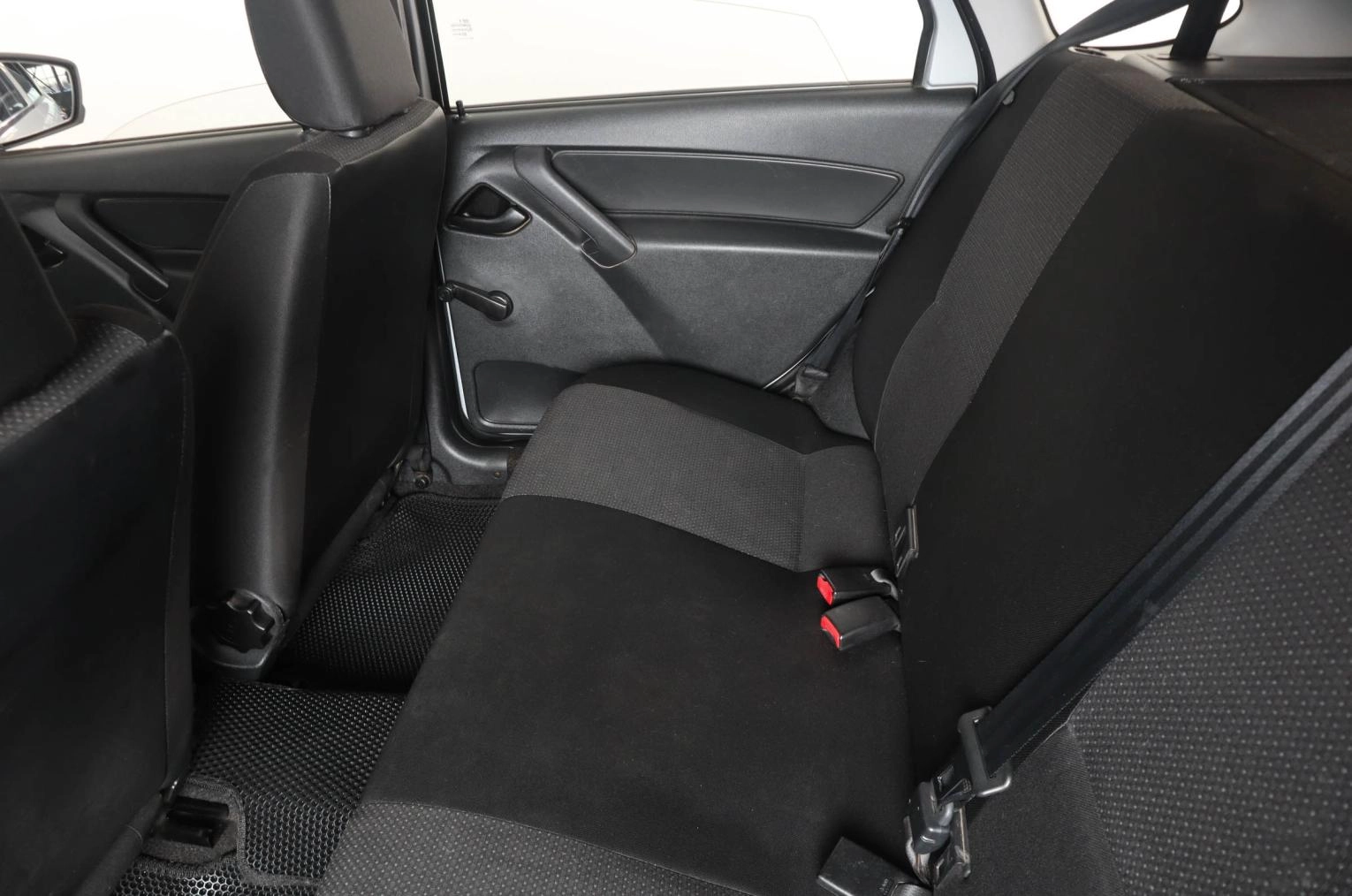 ВАЗ (LADA) Granta 8 из 18