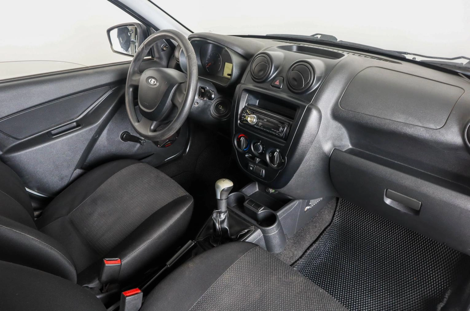 ВАЗ (LADA) Granta 10 из 18