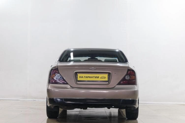 Chevrolet Evanda 5 из 6