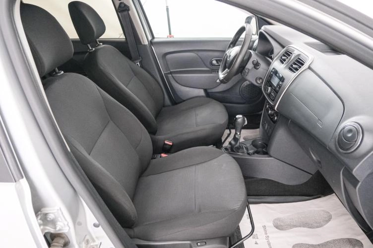 Renault Sandero 13 из 23