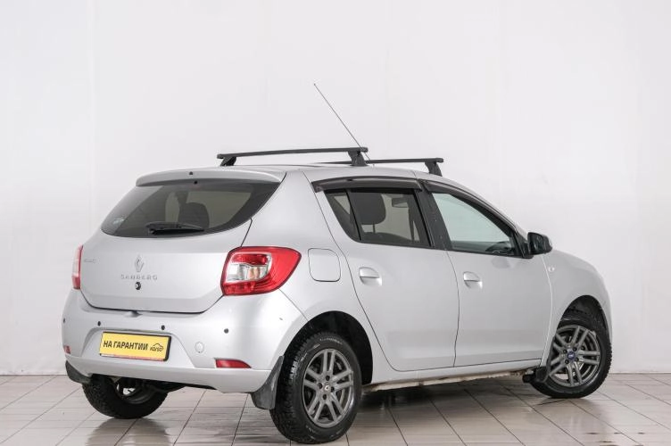 Renault Sandero 6 из 6