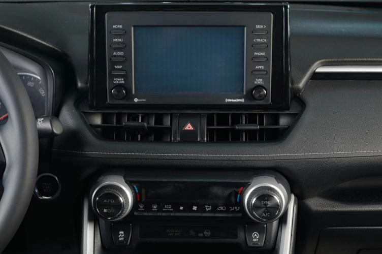 Toyota RAV4 16 из 19