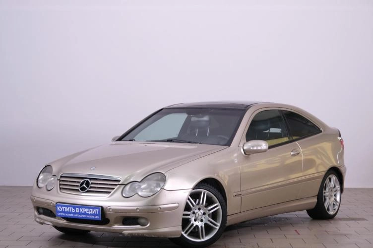 Mercedes-Benz C-класс 3 из 6