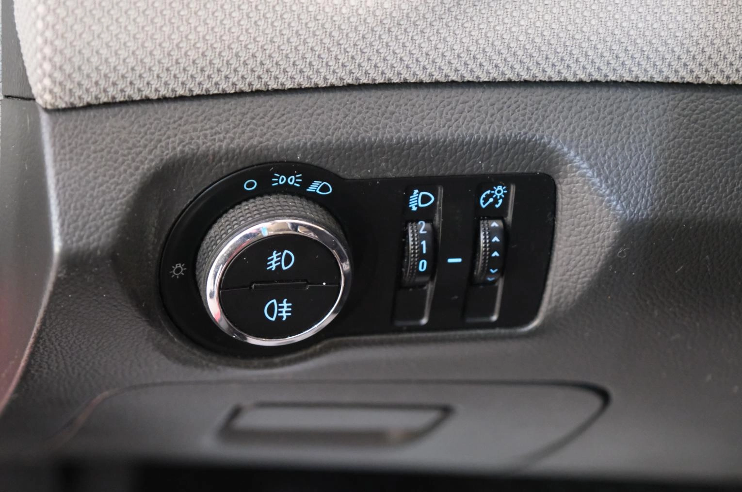 Chevrolet Cruze 9 из 20