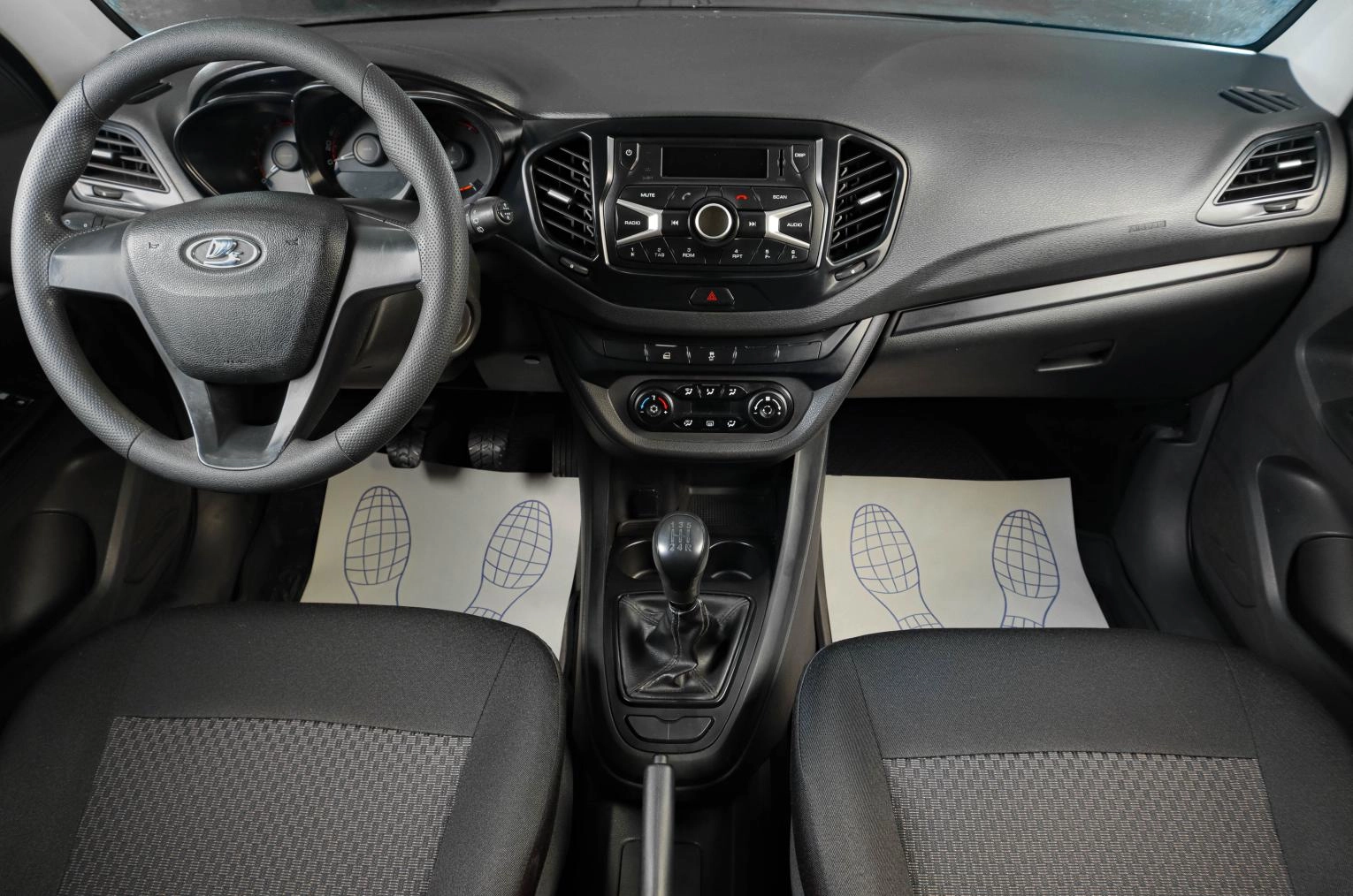 ВАЗ (LADA) Vesta 12 из 16