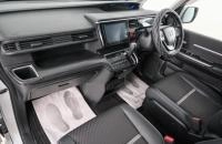 Honda Stepwgn Spada 12 из 23