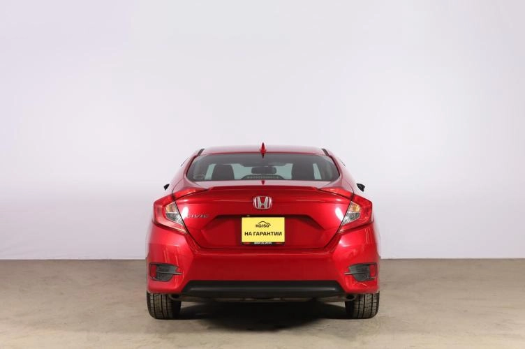 Honda Civic 5 из 6