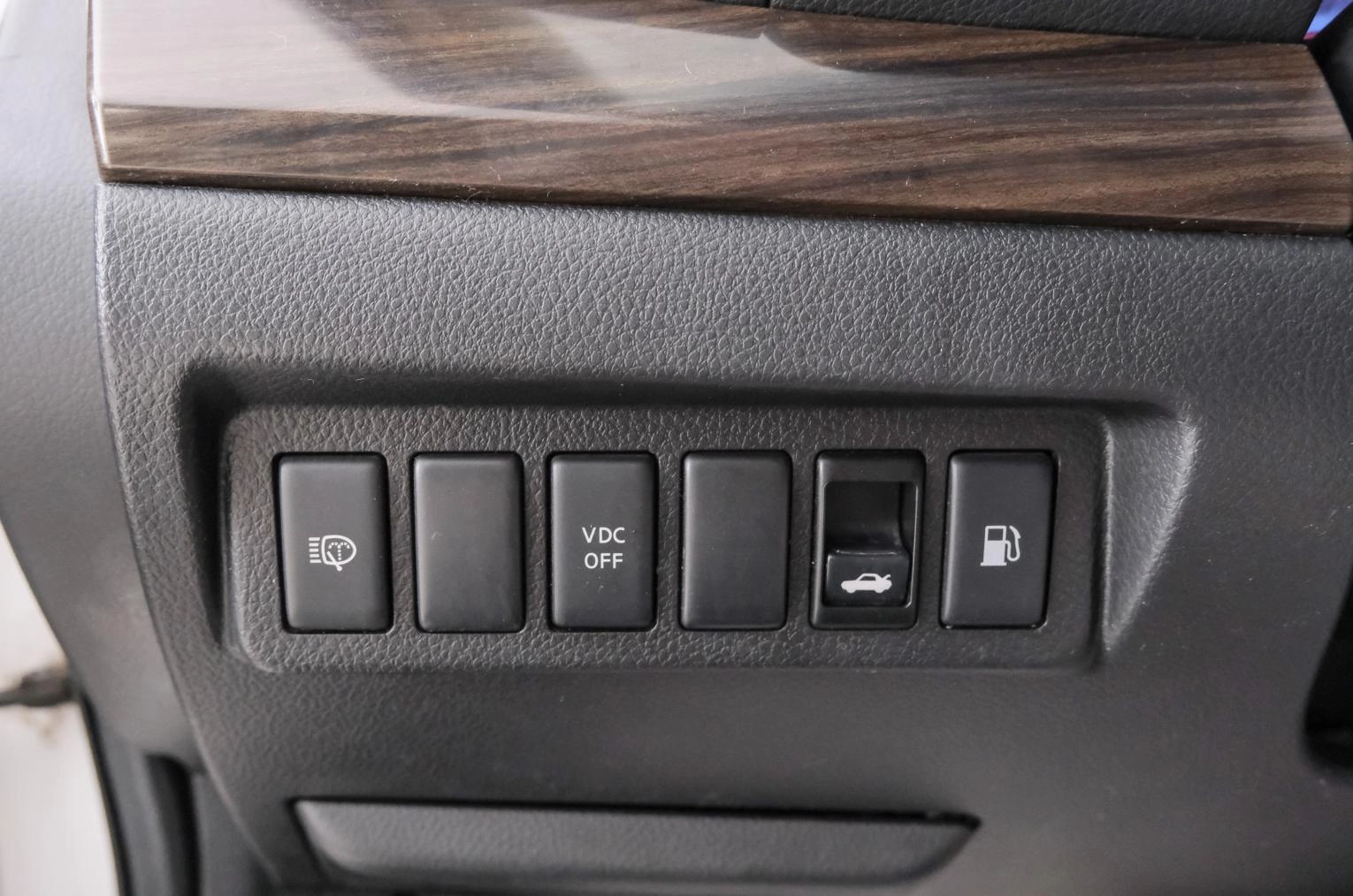 Nissan Teana 19 из 24