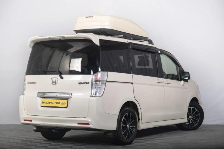 Honda Stepwgn 6 из 6