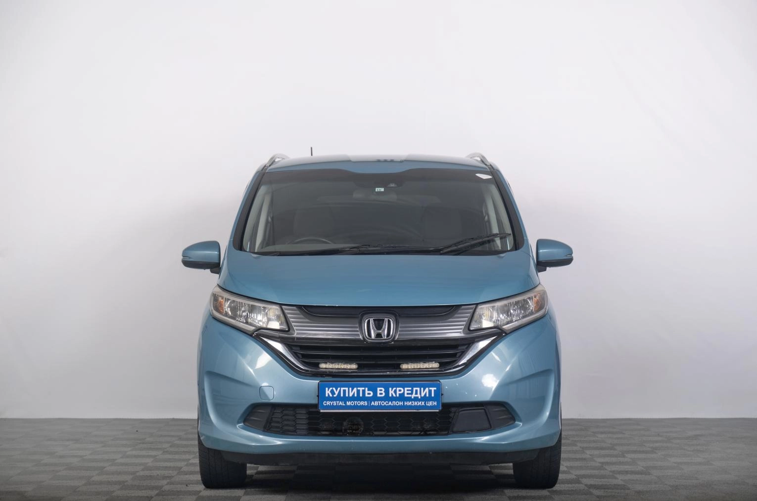 Honda Freed 3 из 16