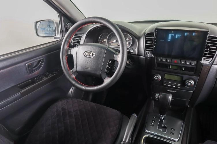KIA Sorento 13 из 24