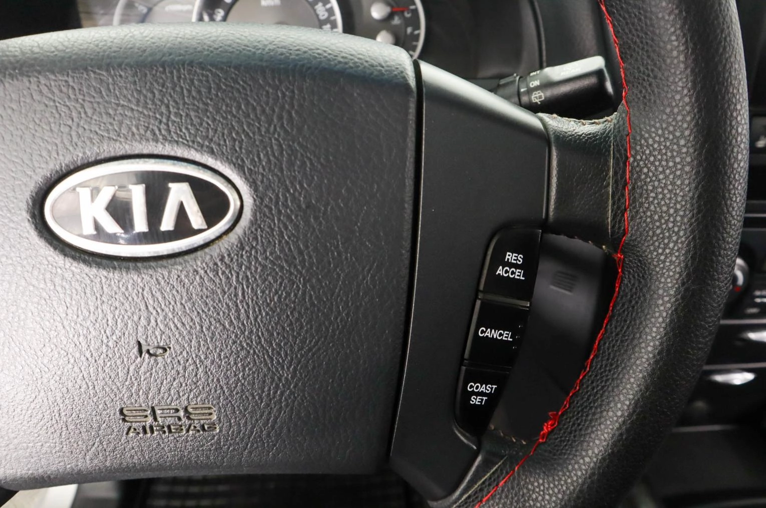 KIA Sorento 17 из 24