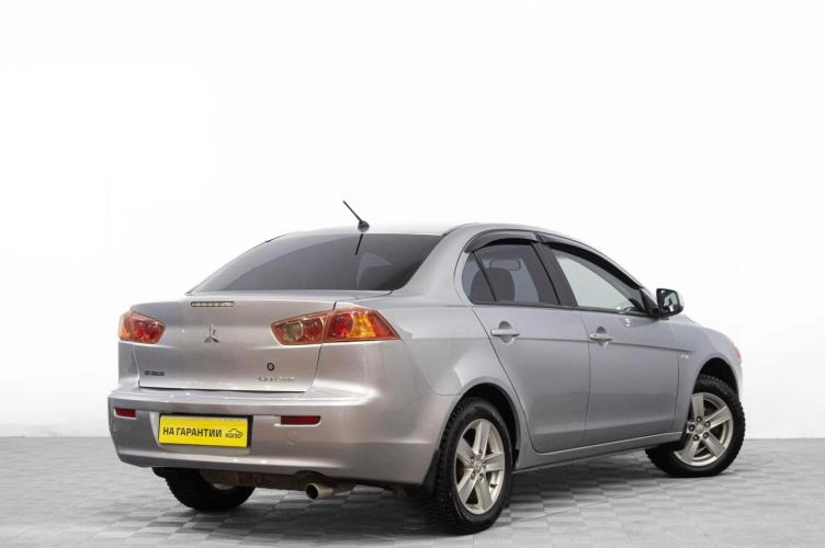Mitsubishi Lancer 4 из 6