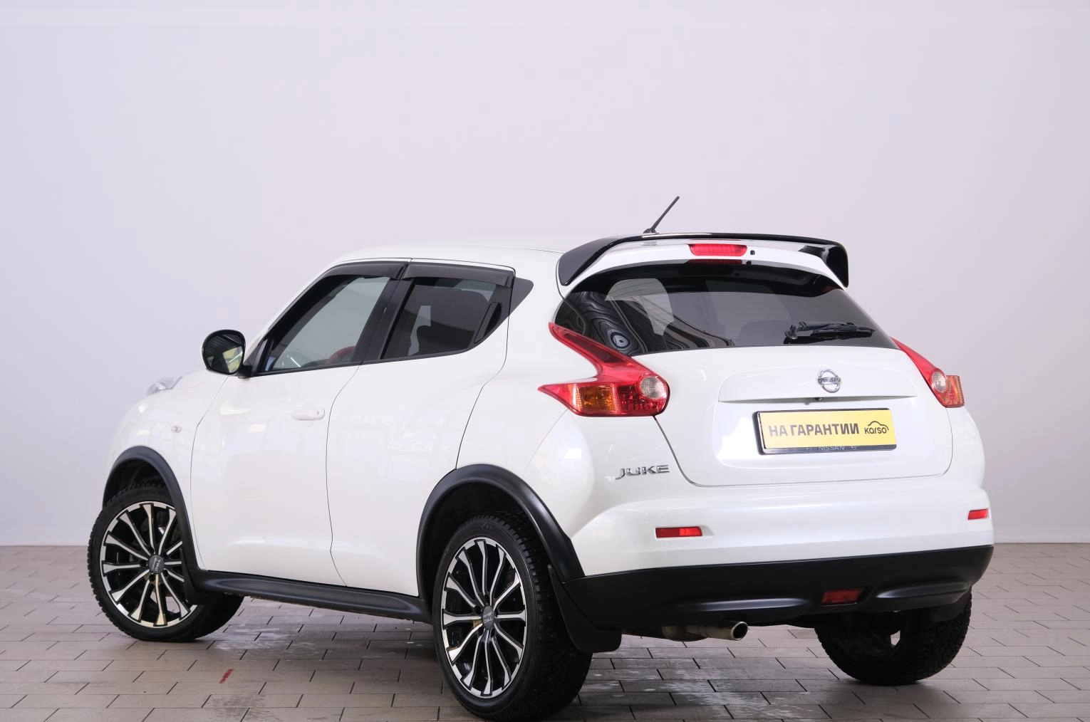 Nissan Juke 4 из 21