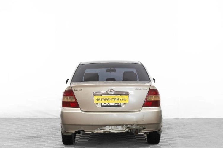 Toyota Corolla 5 из 19