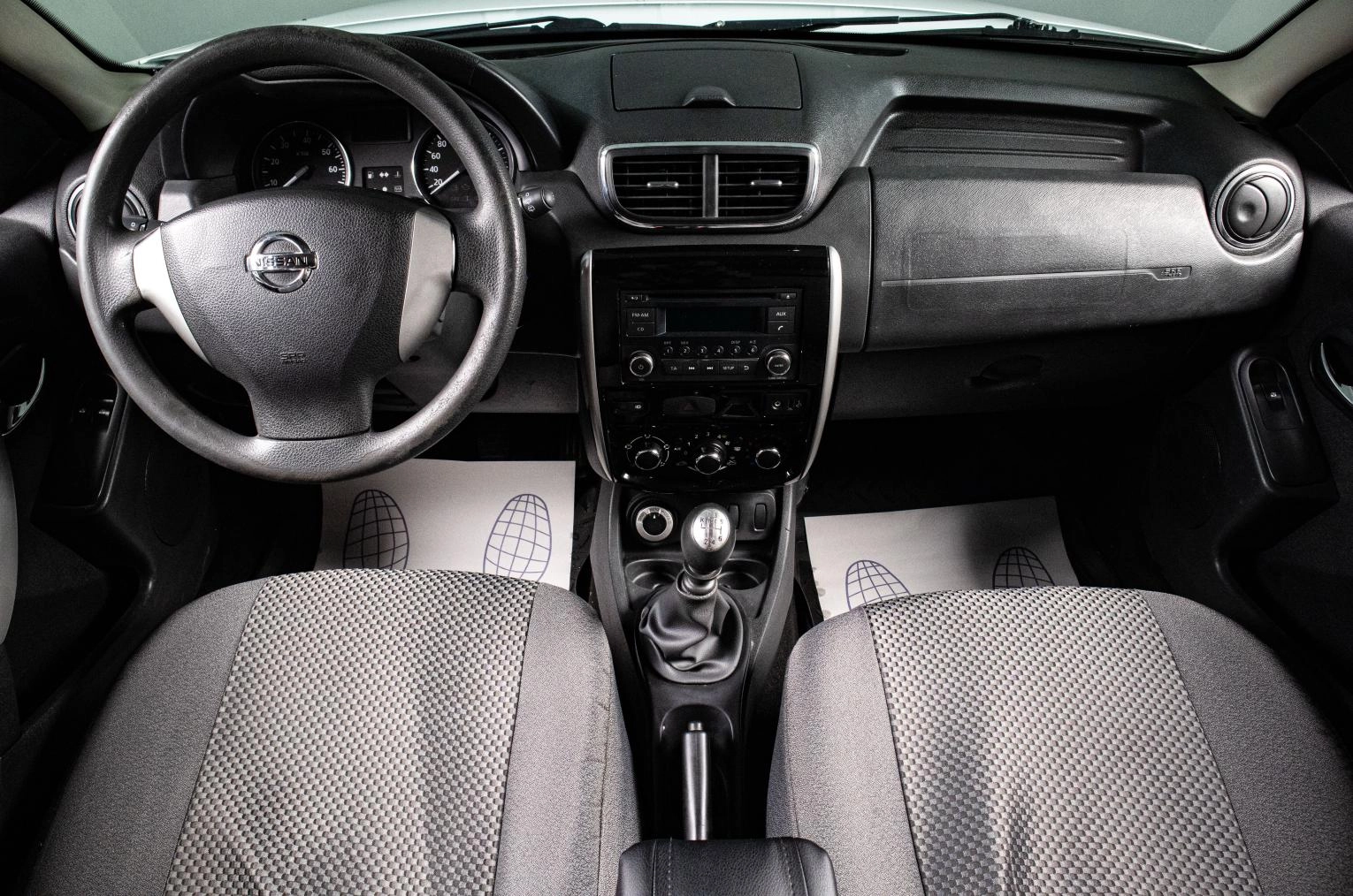 Nissan Terrano 12 из 16