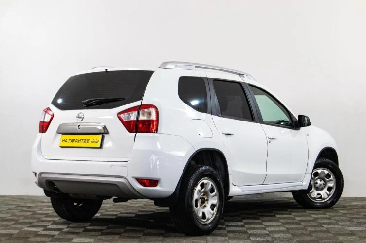 Nissan Terrano 4 из 6