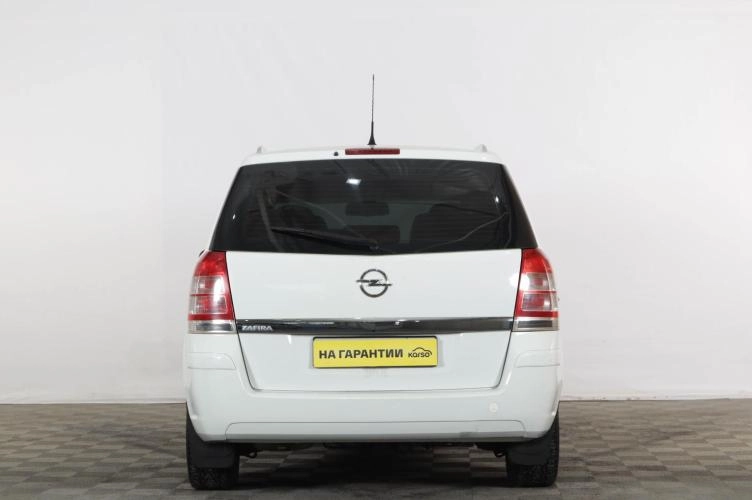 Opel Zafira 5 из 6