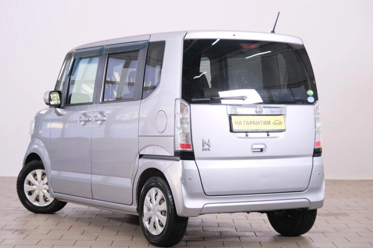 Honda N-BOX 4 из 6