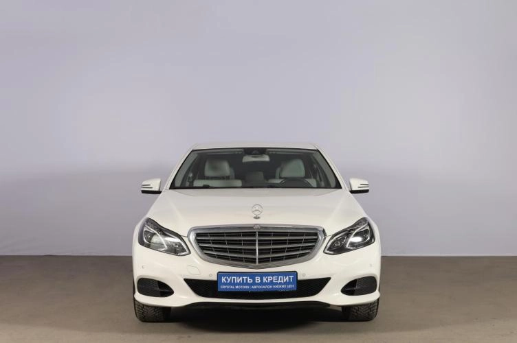 Mercedes-Benz E-класс 2 из 6