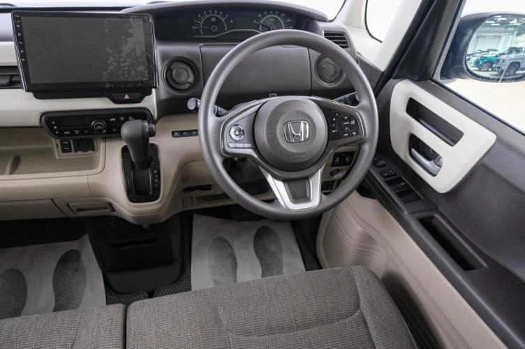 Honda N-BOX 9 из 22