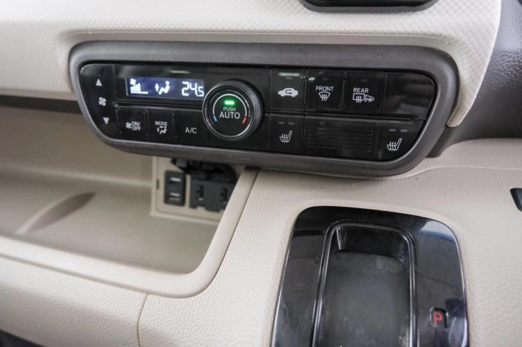 Honda N-BOX 16 из 22