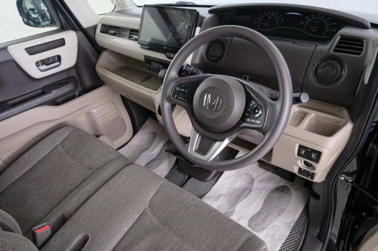 Honda N-BOX 8 из 22