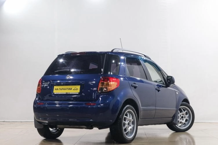 Suzuki SX4 6 из 6