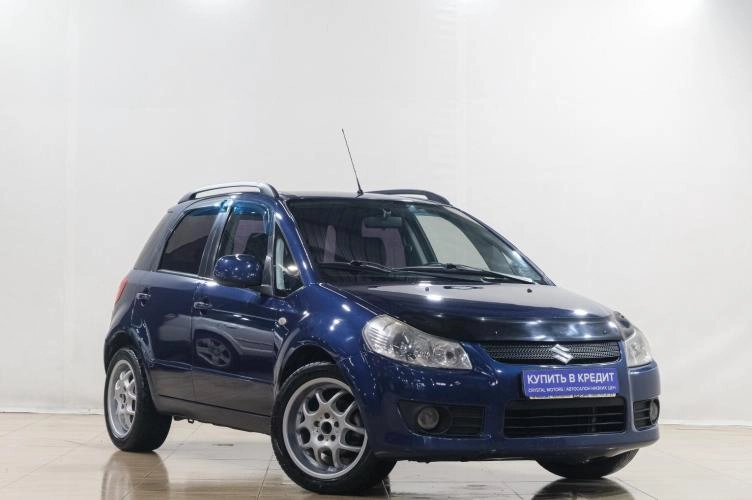 Suzuki SX4 1 из 6