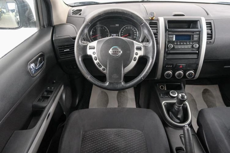 Nissan X-Trail 14 из 23